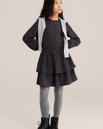 WE Fashion - Vestido 'Meisjes' en gris: frente