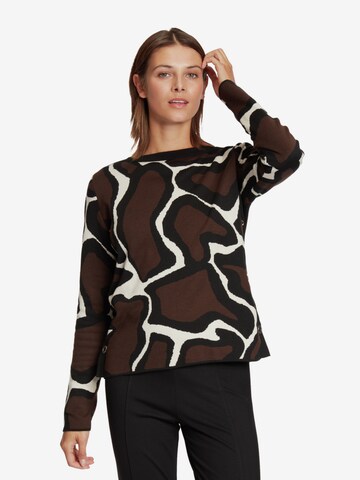 Betty Barclay Sweater in Brown: front