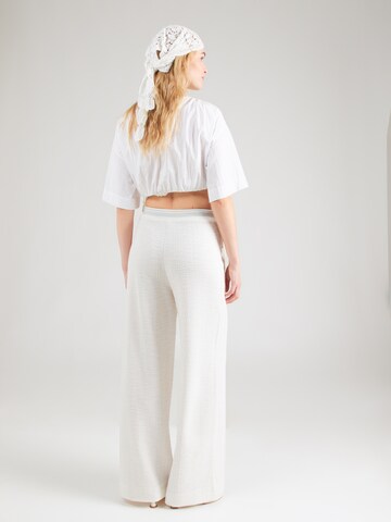 GUESS - Pierna ancha Pantalón 'JOLE' en blanco