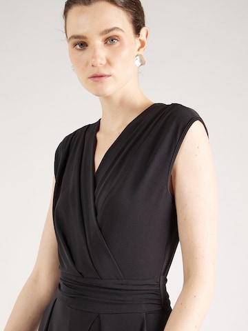 Tuta jumpsuit di ESPRIT in nero