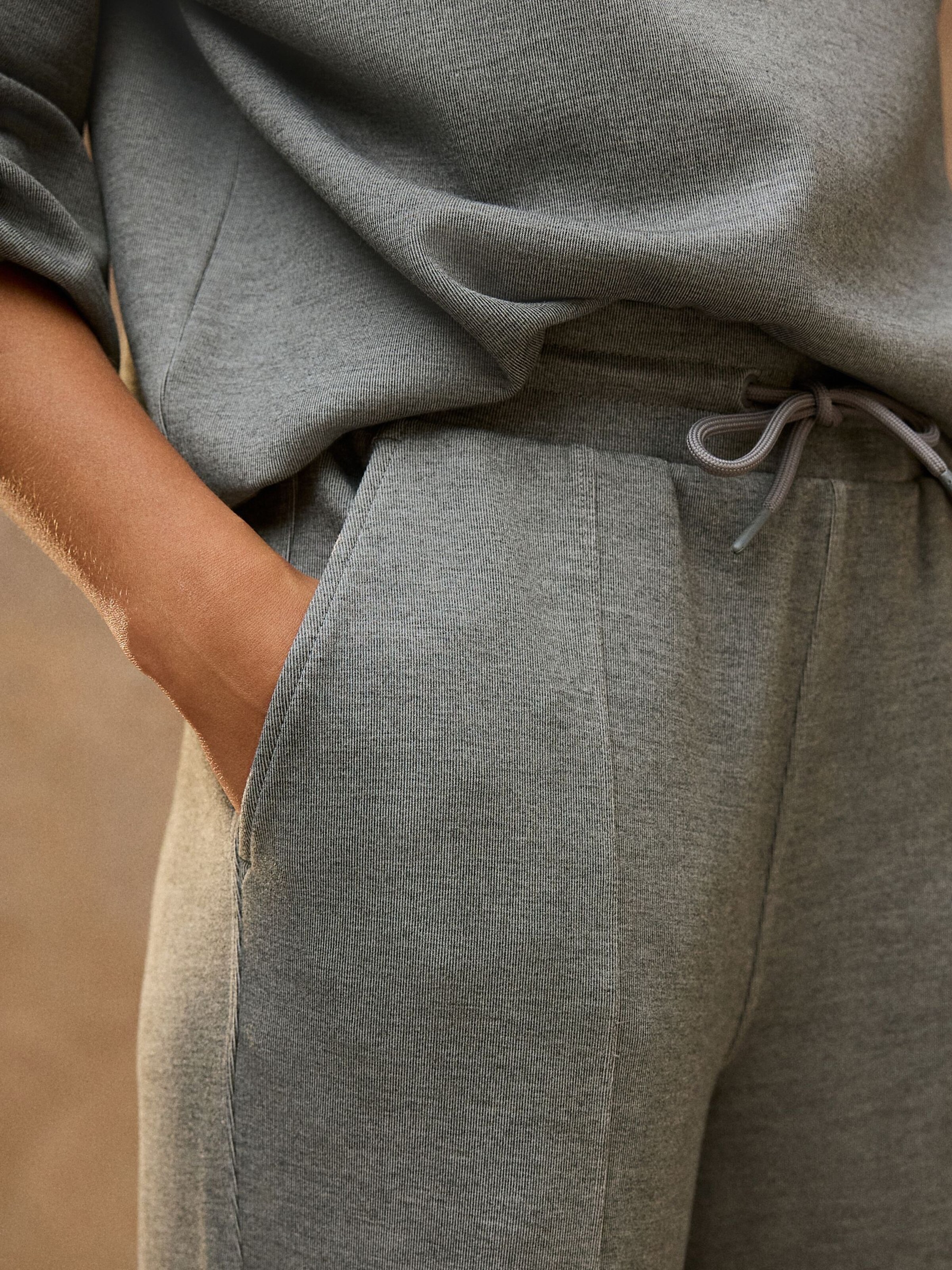 Wide leg Pantaloni 'Premium' di Next in grigio