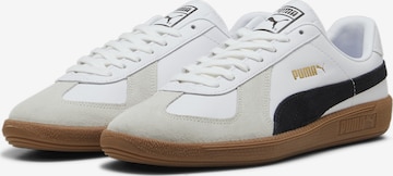 PUMA - Sapatilhas baixas 'Army Trainer' em branco