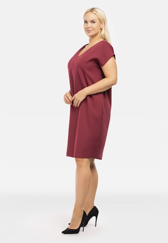 Karko Sheath Dress 'KAJETANA' in Red