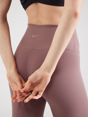 NIKE - Skinny Pantalón deportivo 'ONE' en lila