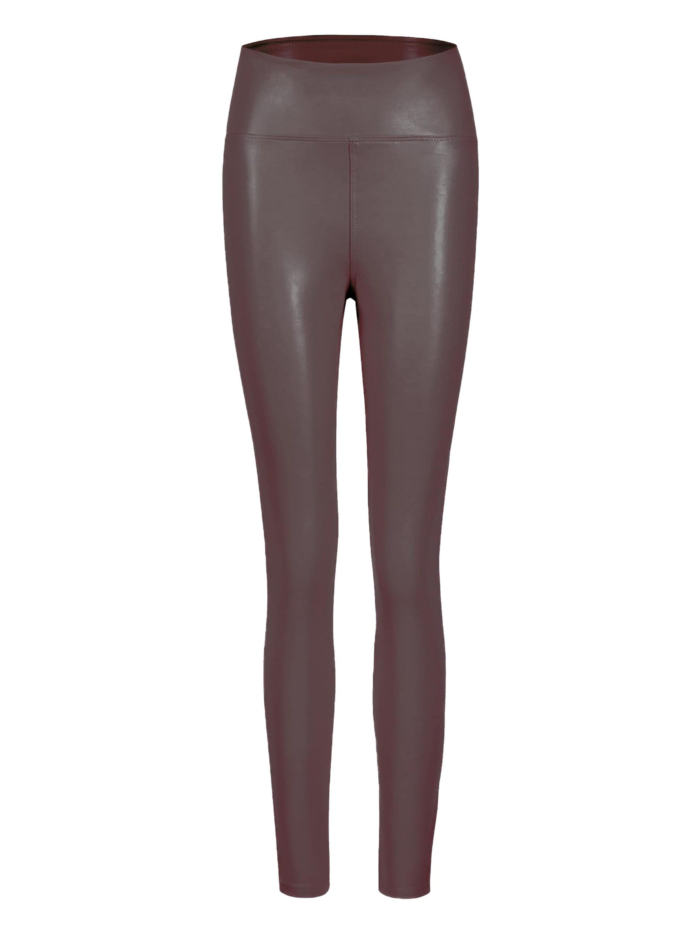 SASSYCLASSY Skinny Hose‌‌‌ in Braun: Vorderseite