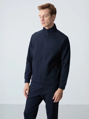 Survêtements Tommy Life en bleu