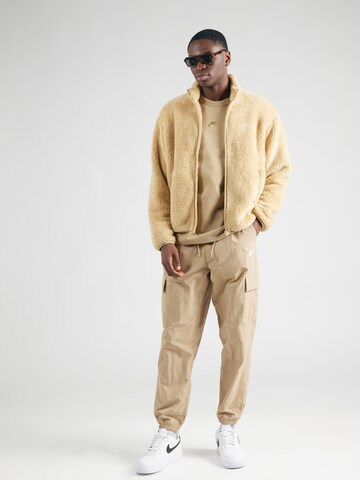 Nike Sportswear Shirt ' Premium Essentials' in Beige