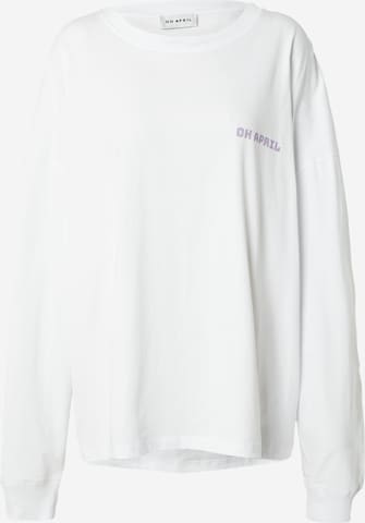 OH APRIL Shirt 'Cosmic Love' in Weiß: predná strana