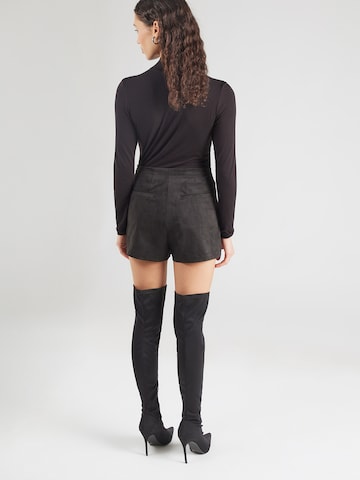 GUESS Regular Панталон 'ERIN' в черно