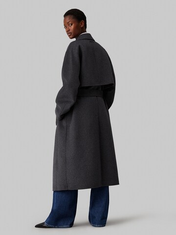 Calvin Klein Mantel in Grau