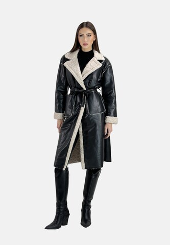 Cappotto di mezza stagione di Elara in nero