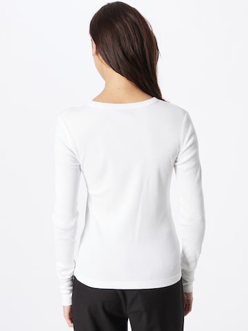 T-shirt 'NURIT' DRYKORN en blanc