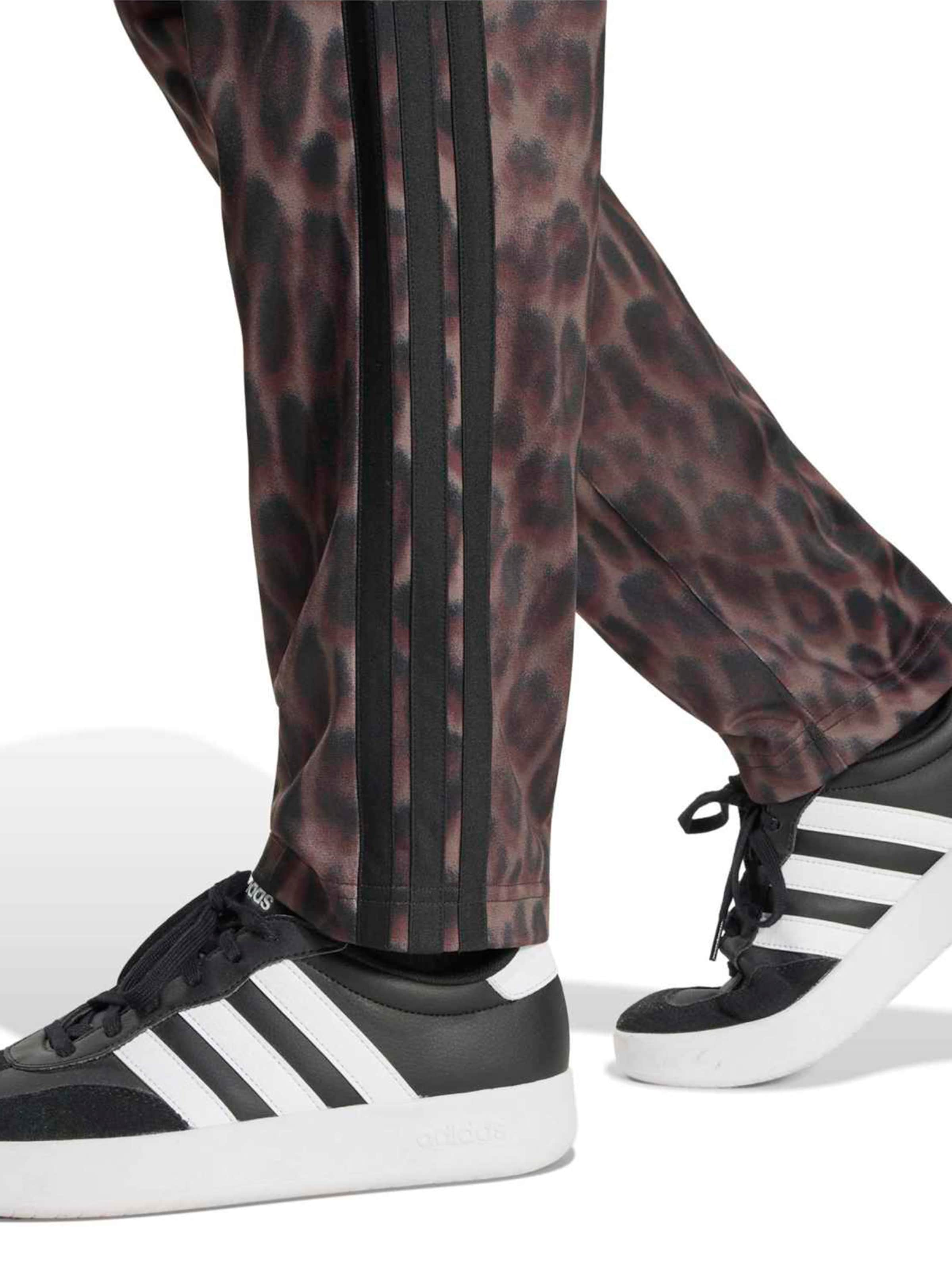 Survêtement 'Essentials' ADIDAS SPORTSWEAR en mélange de couleurs