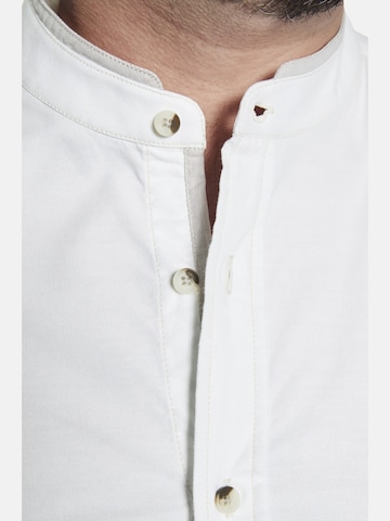 Charles Colby Comfort fit Button Up Shirt ' Duke Riley ' in White