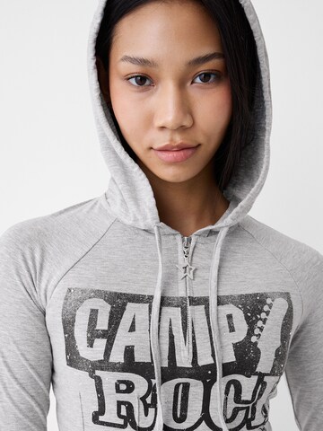 Bershka T-shirt i grå