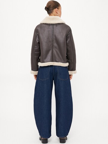 Vero Moda Petite Between-season jacket 'VMVIRGINIA' in Brown