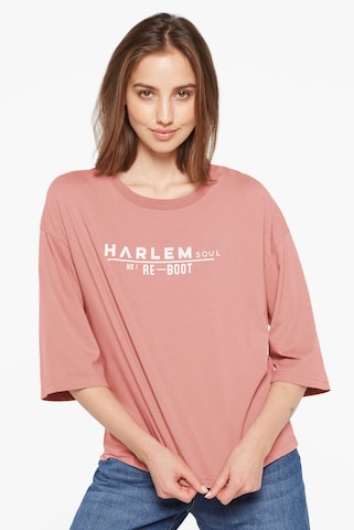 Harlem Soul ZO-EY T-Shirt Oversized in Rot: predná strana