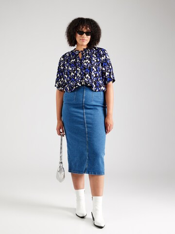 ONLY Carmakoma Blouse 'CARYAYA' in Blauw