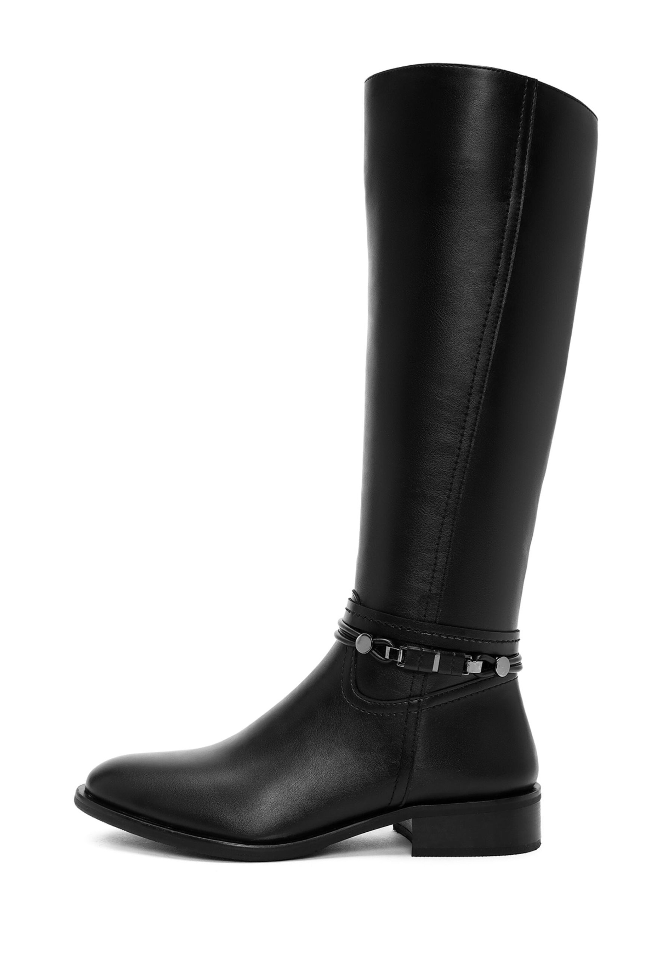 Derimod Stiefel in Schwarz: Vorderseite