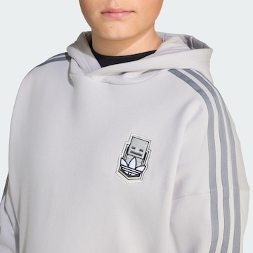 ADIDAS ORIGINALS Majica 'Minecraft' | siva barva