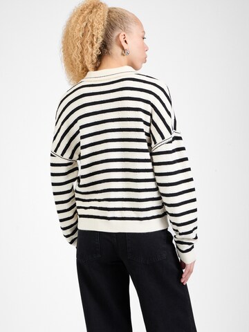 VILA Sweater 'Malfine' in Beige