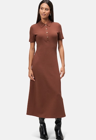 zero Dress in Brown