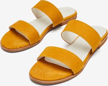 NINE TO FIVE Mules 'Adria' in Yellow
