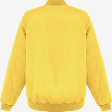 Libbi Between-Season Jacket in Yellow