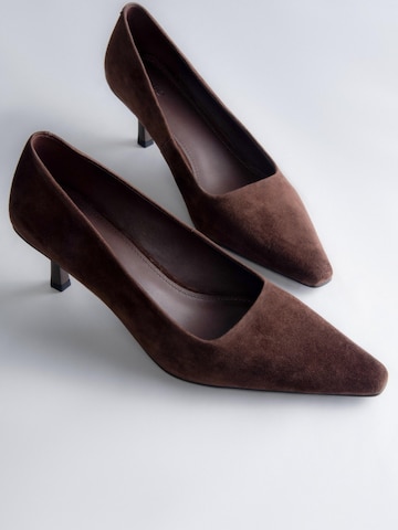 Estro Pumps '1158-1' i brun