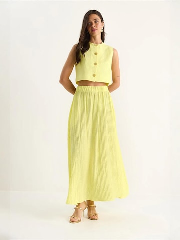 Bianco Lucci - Calças de fato em amarelo: frente