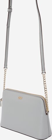 Borsa a tracolla 'BRYANT' di DKNY in grigio: frontale