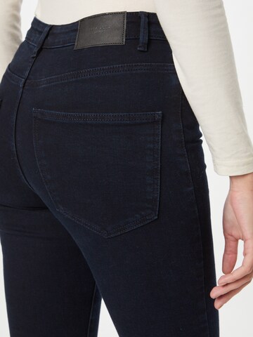 VERO MODA Skinny Jeans 'Sophia' i svart