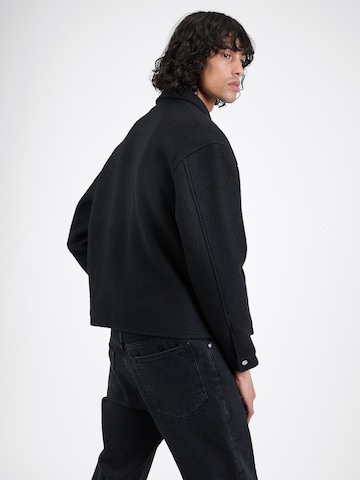 JACK & JONES Between-Season Jacket 'RAPHAEL' in Black