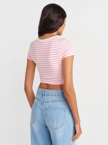 Dilvin - Blusa em rosa