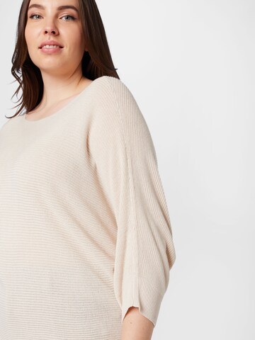 Vero Moda Curve Neulepaita 'TUGALEX' värissä beige