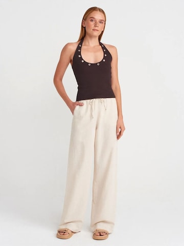 Wide leg Pantaloni di Dilvin in beige
