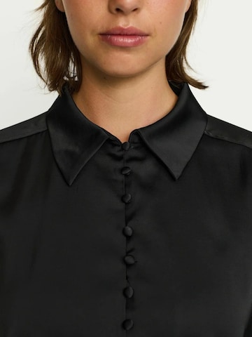 Soft Rebels Halenka – černá