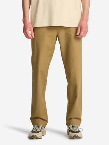 BILLABONG Regular Hose 'Surftrek Plus' in Grün: Vorderseite