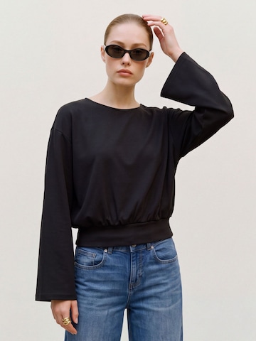 T-shirt 'AWSage' VERO MODA en noir : devant