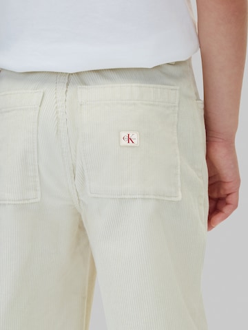 Calvin Klein Jeans Wide Leg Hose in Beige