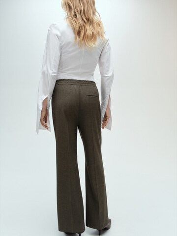 MANGO Loose fit Trousers 'LAZYW' in Green