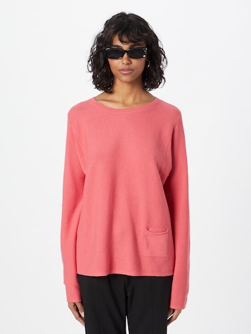 OUI Sweater 'Keiko' in Red: front