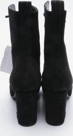Saint Laurent Dress Boots in 36 in Black