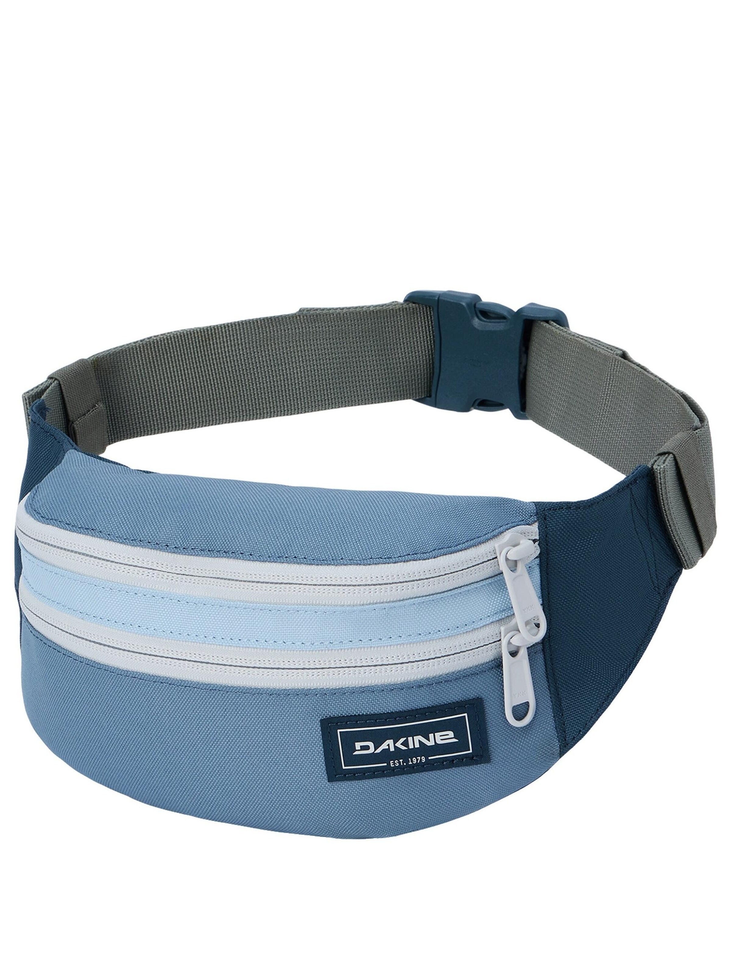 DAKINE Fanny Pack 'Classic' in Blue: front