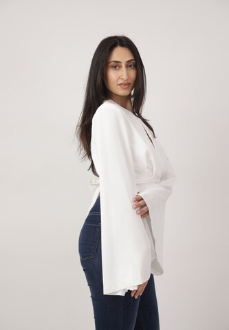 Elara Bluse in Weiß