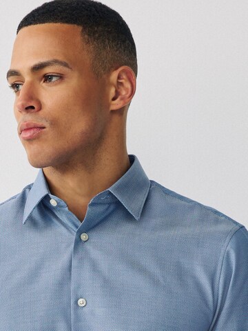 Next Regular Fit Hemd in Blau