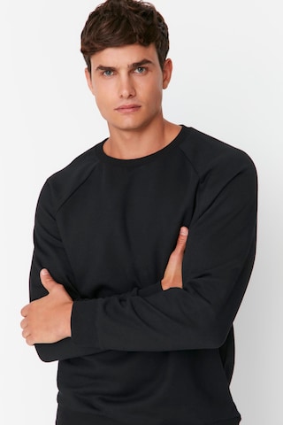 Sweat-shirt Trendyol en noir