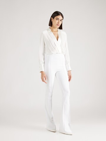 Tuta jumpsuit di Elisabetta Franchi in bianco: frontale