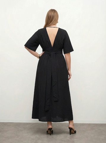 CITA MAASS Šaty – černá