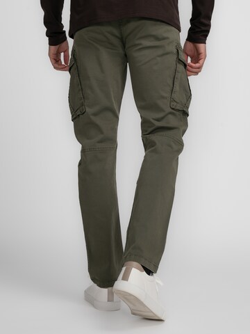 Petrol Industries Tapered Hose 'Kasilof' in Grün